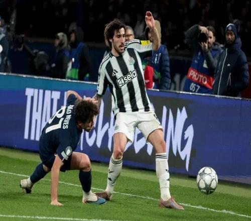 普理查德独,凯尔特人主,场战胜开拓,澳门新葡京,澳门新葡京娱乐城,澳门新葡京官网,澳门新葡京线上平台