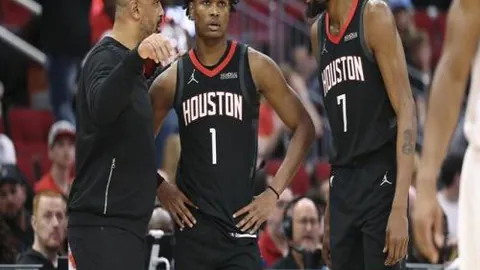 [视频]库尔斯克边境俄军行动引发争议，乌克兰否认入侵