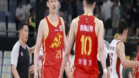2026夏季联赛15胜12捷报，明晨醒来见证精彩